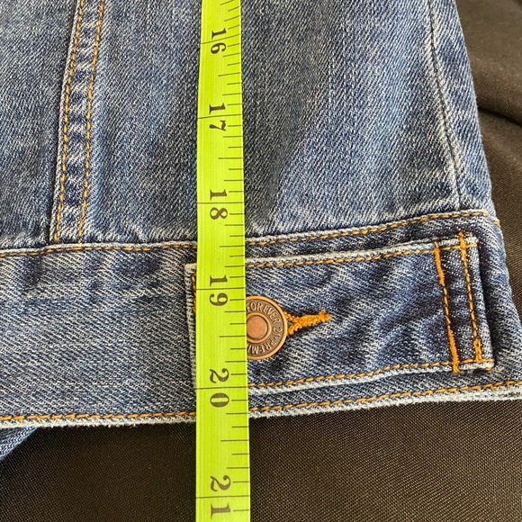 Forever 21 Jean Jacket size S - Picture 10 of 10